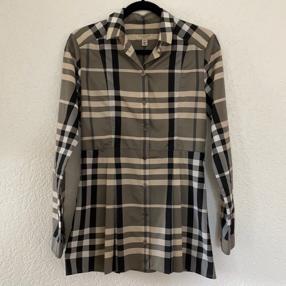 Burberry Pleated Blouse